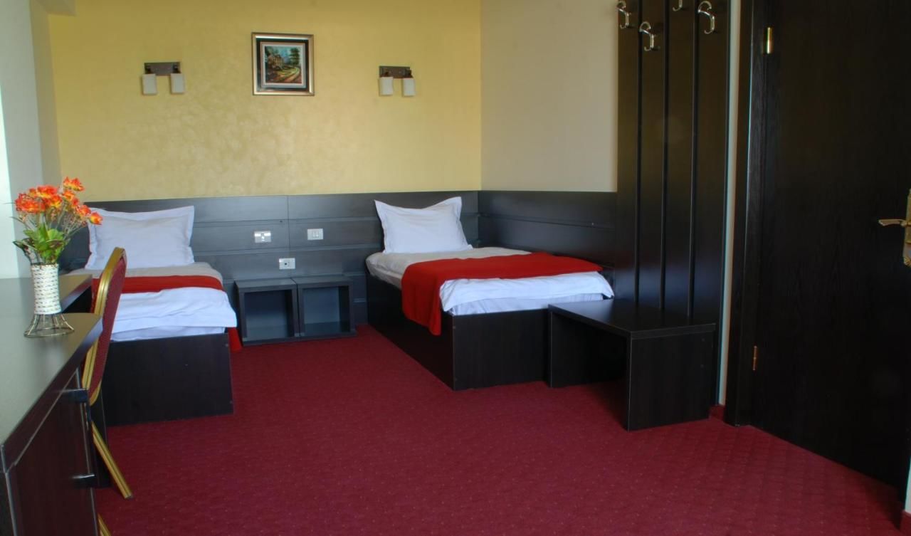 Отель Hotel Ancor Бухарест-41