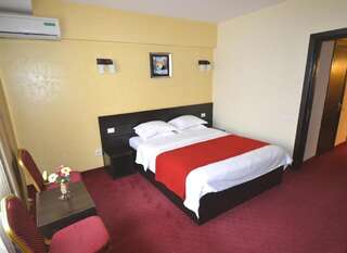 Отель Hotel Ancor Бухарест Люкс с 1 спальней-20